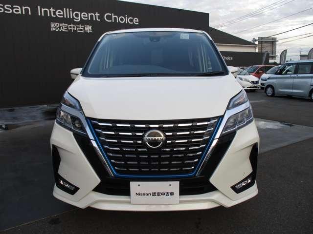 セレナ 1.2 e-POWER ハイウェイスター V(2枚目)