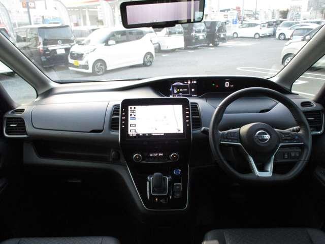 セレナ 1.2 e-POWER ハイウェイスター V(3枚目)
