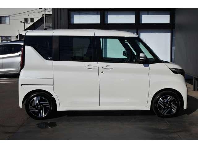 ルークス ６６０　ハイウェイスターＸ　社用車ＵＰ／純正９インチメモリーナビ・フルセ（4枚目）