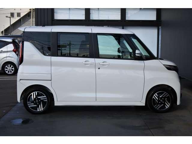 ルークス ６６０　ハイウェイスターＸ　社用車ＵＰ／純正９インチメモリーナビ・フルセ（4枚目）