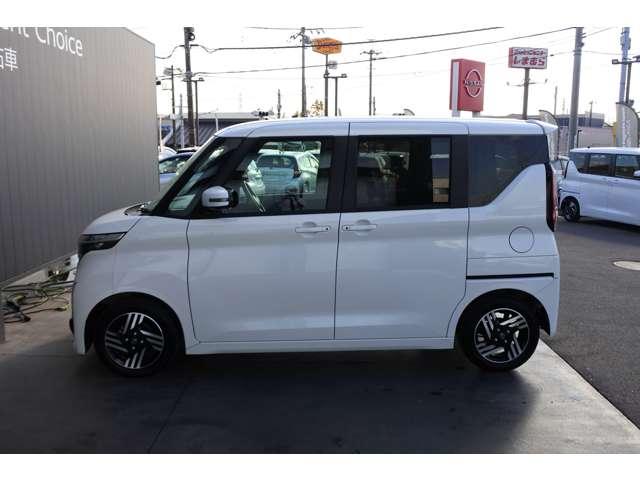 ルークス ６６０　ハイウェイスターＸ　社用車ＵＰ／純正９インチメモリーナビ・フルセ（5枚目）