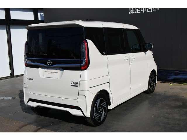 ルークス ６６０　ハイウェイスターＸ　社用車ＵＰ／純正９インチメモリーナビ・フルセ（8枚目）