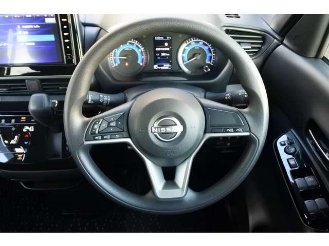 ルークス ６６０　ハイウェイスターＸ　ワンオーナー／純正９インチメモリーナビ・フ（11枚目）