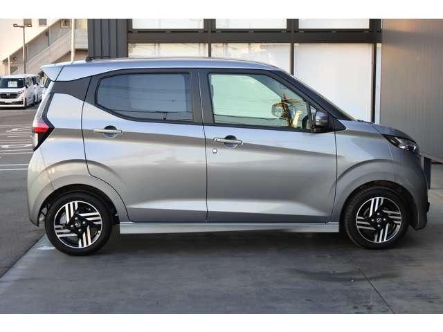 デイズ ６６０　ハイウェイスターＸ　社用車ＵＰ／純正９インチメモリー・フルセグ・（4枚目）