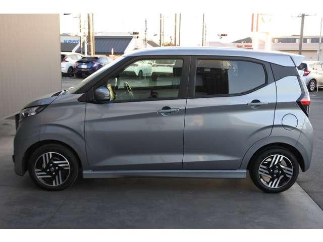 デイズ ６６０　ハイウェイスターＸ　社用車ＵＰ／純正９インチメモリー・フルセグ・（5枚目）