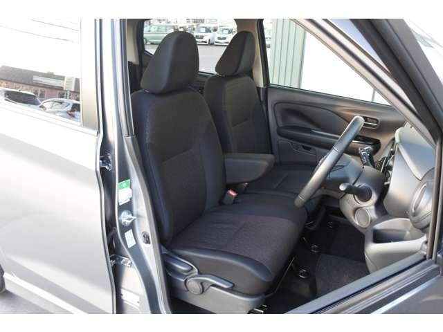 デイズ ６６０　ハイウェイスターＸ　社用車ＵＰ／純正９インチメモリー・フルセグ・（9枚目）