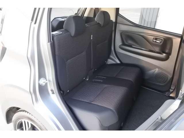 デイズ ６６０　ハイウェイスターＸ　社用車ＵＰ／純正９インチメモリー・フルセグ・（17枚目）