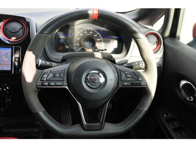 ノート １．２　ｅ－ＰＯＷＥＲ　ＮＩＳＭＯ　社外メモリーナビ／アラウンドビューモニタ（8枚目）