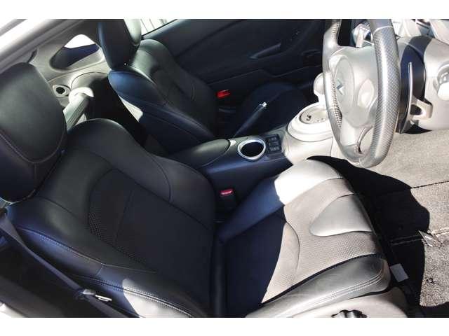 フェアレディＺ ３．７　バージョン　ＳＴ　純正ナビ／バックカメラ／パワーシート／シー（7枚目）