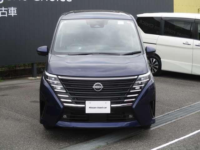 セレナ ２．０　ハイウェイスターＶ　当社社用車（5枚目）