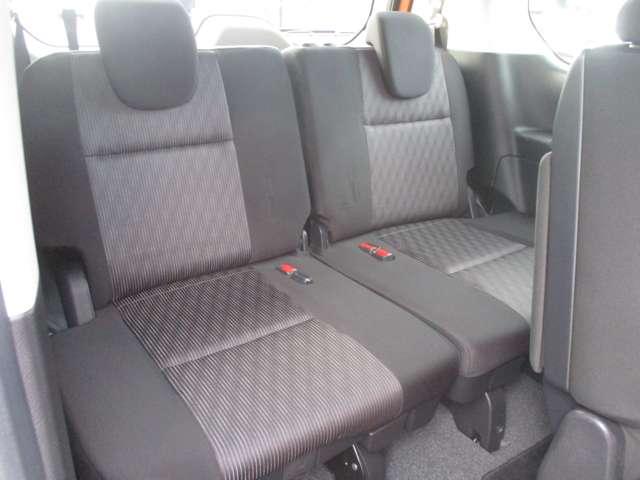 セレナ 2.0 ハイウェイスター V プロパイロット/ナビ/全方位モニター/踏み(16枚目)