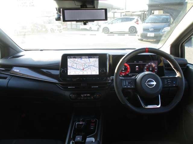 ノート １．２　Ｘ　ナビ／ＥＴＣ／踏み間違い防止／横滑り防止／障害（3枚目）