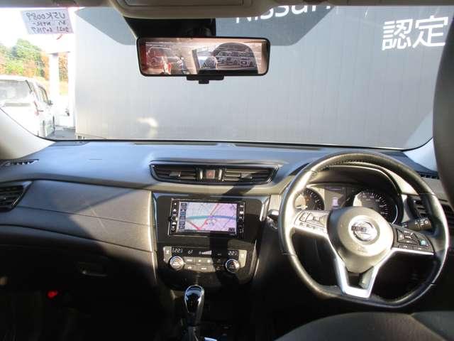 エクストレイル ２．０　２０Ｘｉ　Ｖセレクション　２列車　４ＷＤ　プロパイロット／ナビ／全方位モニター／踏み（3枚目）