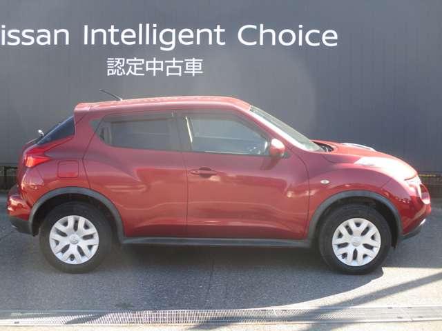 ジューク １．５　１５ＲＸ　タイプＶ　ナビ／バックカメラ／フロントフォグランプ／（8枚目）