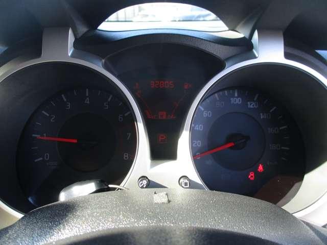 ジューク １．５　１５ＲＸ　タイプＶ　ナビ／バックカメラ／フロントフォグランプ／（12枚目）