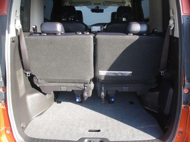 セレナ 1.2 e-POWER ハイウェイスター G プロパイロット/ナビ/全方位モニター/後席(10枚目)