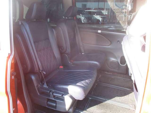 セレナ 1.2 e-POWER ハイウェイスター G プロパイロット/ナビ/全方位モニター/後席(13枚目)