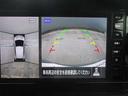アラウンドビューモニターで車の周囲の情報が室内でわかります。