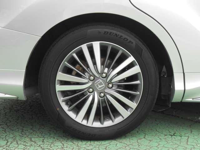 オデッセイハイブリッド ２．０　ハイブリッド　ホンダ　センシング　ＣＭＢＳ　ＥＴＣ　エアバッグ　Ｂカメラ　オートクルーズコントロール　レーンキープアシスト　スマートキー　ドラレコ　ワンオ－ナ－（6枚目）