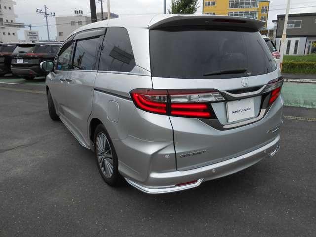 オデッセイハイブリッド ２．０　ハイブリッド　ホンダ　センシング　ＣＭＢＳ　ＥＴＣ　エアバッグ　Ｂカメラ　オートクルーズコントロール　レーンキープアシスト　スマートキー　ドラレコ　ワンオ－ナ－（14枚目）