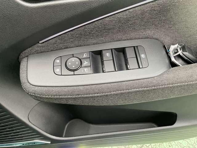 オーラ 1.2 G レザーエディション メモリーナビ ETC2.0 ドラレコ LEDライト ワンオーナ 追突防止 レーダークルーズ 車線逸脱警報装置 禁煙車 LED ドライブレコーダー 盗難防止 バックモニター ETC インテリジェントキー メモリーナビゲーション AW キーレスエントリー(14枚目)
