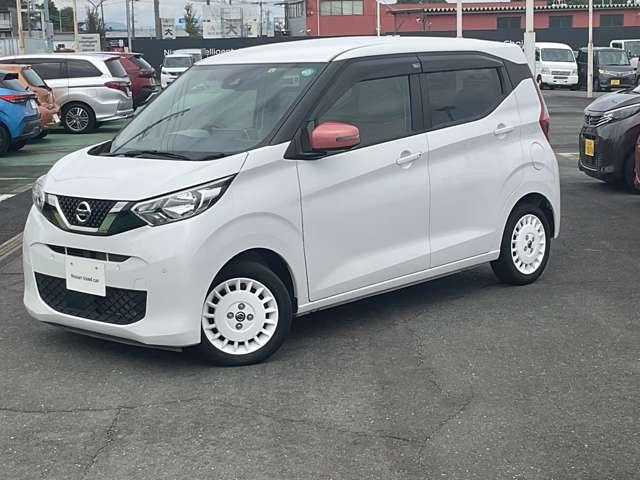 デイズ 660 ボレロ ディスプレイオーディオ 1オーナー 車線逸脱警報 フルオートエアコン スマートキー Wエアバック アイドリングストップ 衝突回避支援(5枚目)