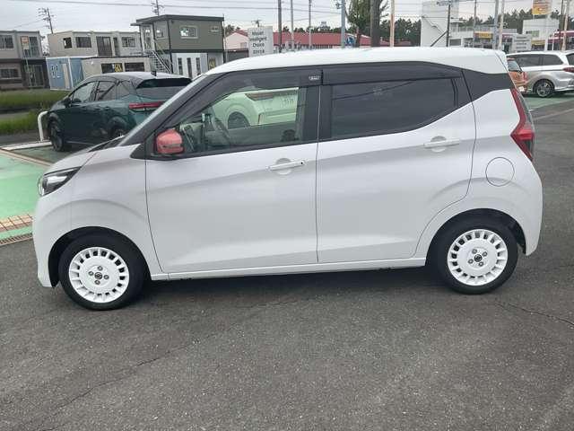 デイズ 660 ボレロ ディスプレイオーディオ 1オーナー 車線逸脱警報 フルオートエアコン スマートキー Wエアバック アイドリングストップ 衝突回避支援(19枚目)