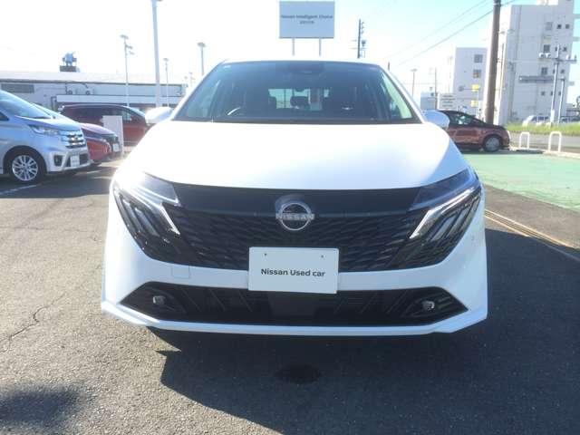 オーラ 1.2 G メーカーナビ ETC ドラレコ 自動(被害軽減)ブレーキ 試乗車アップ LED LKA サイドカメラ ETC ドライブレコーダー カーテンエアバッグ イモビライザー アルミホイール インテリジェントキー パワーウィンドウ ナビTV(2枚目)