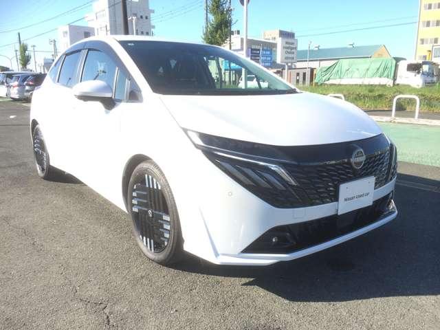 オーラ 1.2 G メーカーナビ ETC ドラレコ 自動(被害軽減)ブレーキ 試乗車アップ LED LKA サイドカメラ ETC ドライブレコーダー カーテンエアバッグ イモビライザー アルミホイール インテリジェントキー パワーウィンドウ ナビTV(3枚目)