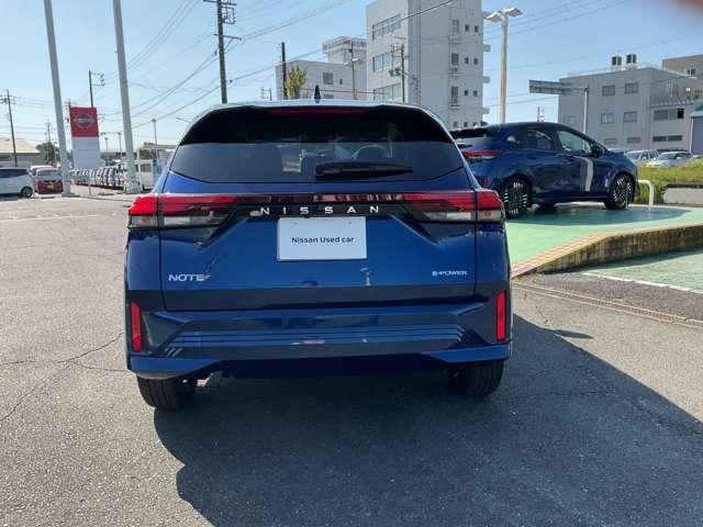 ノート 1.2 X 衝突被害軽減ブレ-キ 全方位カメラ LEDヘッドライト レーンアシスト インテリジェントキー ワンオーナー 整備記録簿 パワーウィンドウ オートエアコン キーレス ABS 運転席エアバッグ(4枚目)