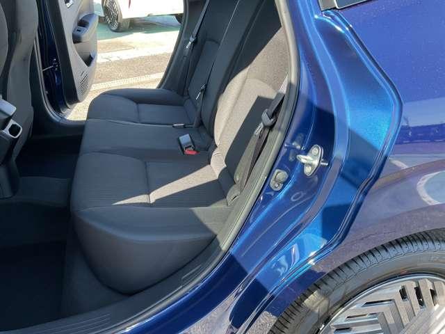 ノート 1.2 X 衝突被害軽減ブレ-キ 全方位カメラ LEDヘッドライト レーンアシスト インテリジェントキー ワンオーナー 整備記録簿 パワーウィンドウ オートエアコン キーレス ABS 運転席エアバッグ(7枚目)