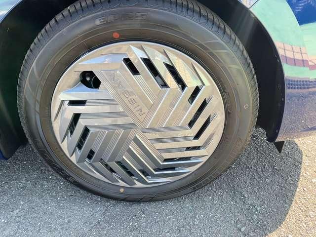 ノート 1.2 X 衝突被害軽減ブレ-キ 全方位カメラ LEDヘッドライト レーンアシスト インテリジェントキー ワンオーナー 整備記録簿 パワーウィンドウ オートエアコン キーレス ABS 運転席エアバッグ(12枚目)