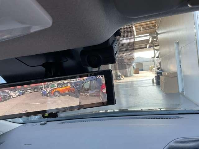 オーラ １．２　Ｇ　ＦＯＵＲ　レザーエディション　４ＷＤ　メモリーナビ　プロパイロット　ワンオ－ナ－車　ＬＫＡ　試乗車　追従クルコン　禁煙　ＬＥＤライト　バックモニター　ドライブレコーダー　インテリキー　寒冷地仕様　４ＷＤ　ＥＴＣ　アルミ　サイドカメラ　盗難警報器　キーレスエントリー（17枚目）