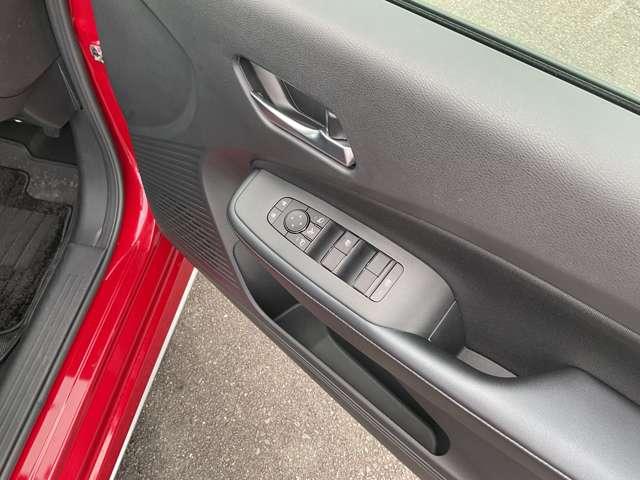 ノート 1.2 X メーカーナビ ドラレコ 衝突被害軽減ブレ-キ 全方位カメラ ETC付 LEDヘッドライト レーンアシスト インテリジェントキー ドラレコ 整備記録簿 ワンセグTV TVナビ サイドカーテンエアバック メモリーナビ キーレス(10枚目)