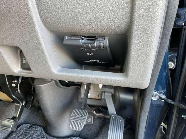 NV350キャラバンバン 2.0 DX ロングボディ ドラレコ ETC ブレーキサポート 助手席エアバック ワンオ-ナ-車 整備記録簿 キーレスリモコン パワーウインド ETC車載器 ドライブレコーダー AC エアバック PS ABS付(13枚目)