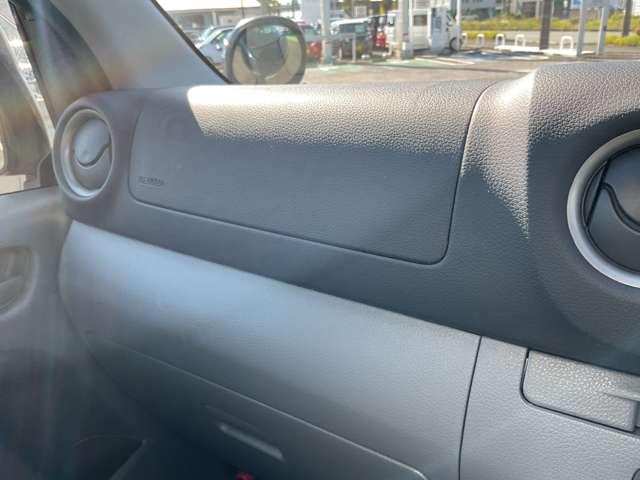 NV350キャラバンバン 2.0 DX ロングボディ ドラレコ ETC ブレーキサポート 助手席エアバック ワンオ-ナ-車 整備記録簿 キーレスリモコン パワーウインド ETC車載器 ドライブレコーダー AC エアバック PS ABS付(18枚目)