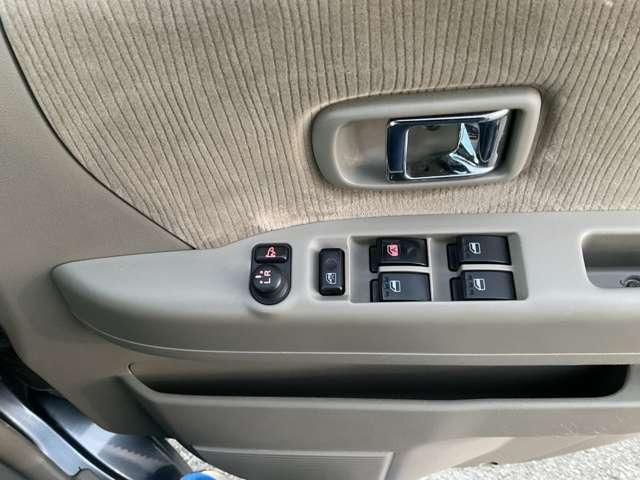 運転席パワーウインドウ操作パネル