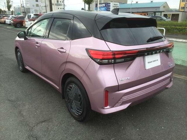 ノート １．２　Ｘ　リアカメラ　衝突被害軽減ブレ－キ　全方位カメラ　ＥＴＣ付　ＬＥＤヘッドライト　レーダークルーズ　レーンアシスト　インテリジェントキー　ワンオーナー　ドラレコ　アイドリングストップ　盗難防止システム（7枚目）