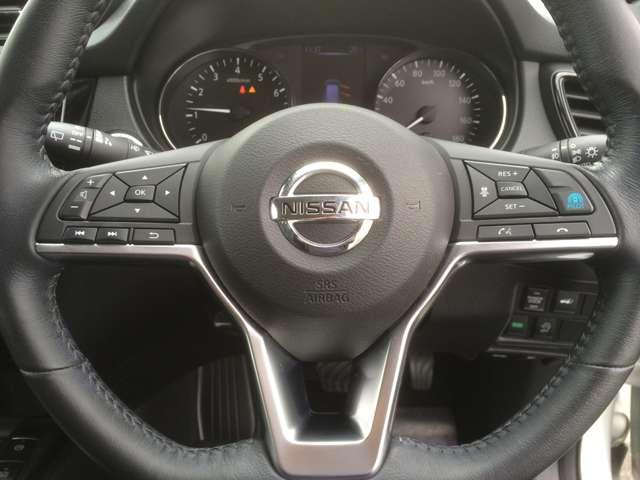 エクストレイル ２．０　２０Ｘｉ　２列車　アイドリングストップ車　ＬＥＤヘットライト　寒冷地仕様　Ｒカメラ　盗難防止装置　インテリキー　レーンキープアシスト　ＥＴＣ　ドライブレコーダー　キーフリー　ＴＶナビ　オートエアコン　アルミホイール（15枚目）