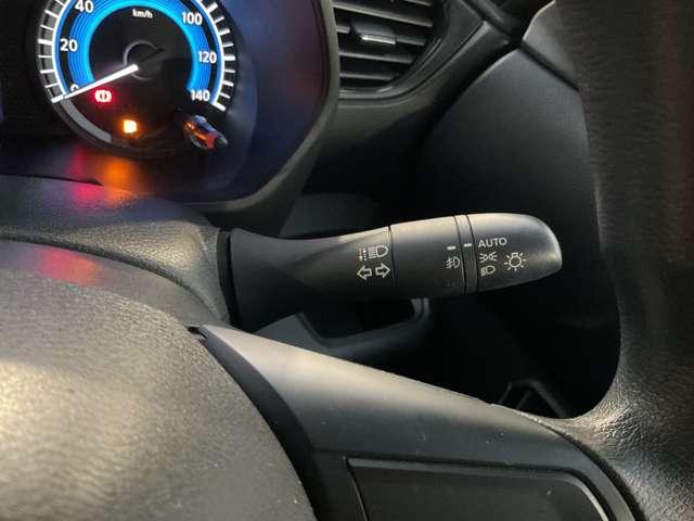 ルークス ６６０　ハイウェイスターＸ　片側オートスライドドア　アイスト　衝突被害軽減ブレ－キ　車線逸脱警報装置　ＬＥＤ　スマートキー　パワーウィンドウ　ワンオーナー　カーテンエアバック　バックカメラ　パワステ　オートエアコン　左右エアバッグ　盗難防止装置　ＡＢＳ（9枚目）