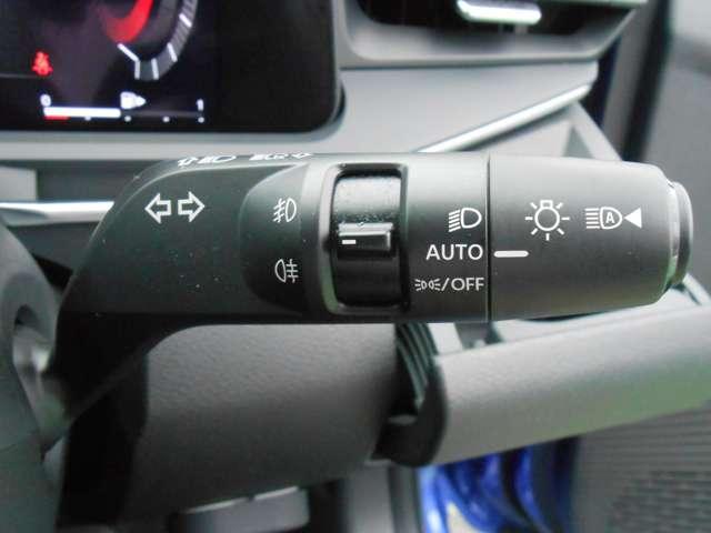 オーラ 1.2 G レザーエディション 純正メーカーナビゲーションシステム ワンオーナ 追突防止 レーダークルーズ 車線逸脱警報装置 LED ドライブレコーダー 記録簿 バックモニター ETC インテリジェントキー メモリーナビゲーション AW キーレスエントリー ABS(16枚目)