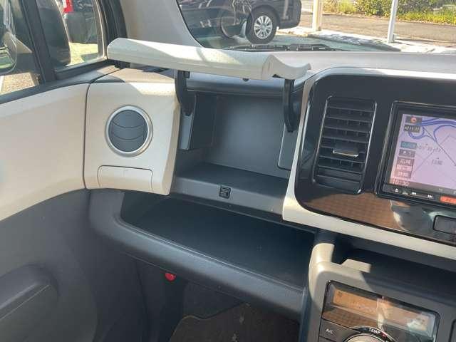 モコ ６６０　Ｘ　メモリーナビ　ＴＶ　バックカメラ　パワーウインド　ＡＴエアコン　Ｂモニター　ナビテレビ　イモビライザー　デュアルエアバッグ　ワンセグ　エコモード　スマキー　運転席エアバッグ　キーレスエントリー　メモリーナビ　アルミ　パワステ　ＡＢＳ（14枚目）