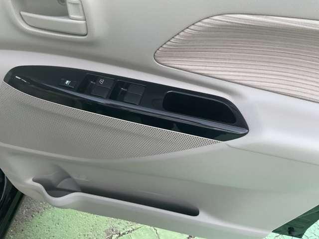 デイズルークス 660 X 社外ナビ 社外ドラレコ プリクラッシュ パワ-スライドドア 全周囲 アイドリングストップ機能 1オーナー車 Sキー ナビTV 点検記録簿付 ETC車載器 ドラレコ 運転席エアバック デュアルエアバッグ フルオートエアコン(10枚目)