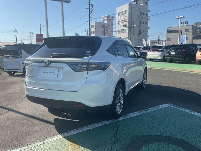 ハリアー 2.0 プレミアム トヨタ純正カーナビ ETC カーテンエアバッグ クルーズC 記録簿あり Bカメラ LEDライト メモリナビ オートエアコン エアバッグ AW パワーウィンドウ ナビ&TV キーレス パワステ ドラレコ ABS 助手席エアバック(8枚目)