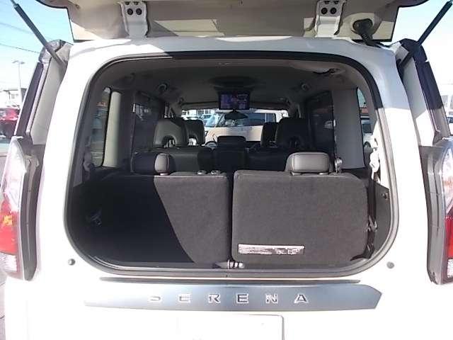 セレナ ２．０　ＸＶ　メモリーナビ　ＴＶ　ＥＴＣ　ドラレコ　ＬＥＤライト　ＥＴＣ車載器　レーンキープ　ワンオーナー車　インテリキー　ドラレコ　パワーウインドウ　盗難防止システム　レーダークルーズ　ナビＴＶ　エアコン　ＡＢＳ　エアバッグ　メモリーナビ　キーレス（17枚目）