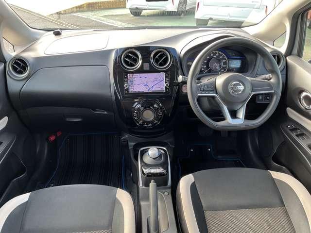 ノート １．２　ｅ－ＰＯＷＥＲ　Ｘ　ＭＭ３１６Ｄ－Ｗナビ　アラウンドビューモニター　Ｒカメラ　運転席助手席エアバック　レーンキープ　ＡＵＴＯエアコン　１オーナー　盗難防止システム　ナビＴＶ　サイドカメラ　運転席エアバッグ　キーレスエントリー　ドラレコ　ＥＴＣ車載器　パワーウィンドウ（4枚目）