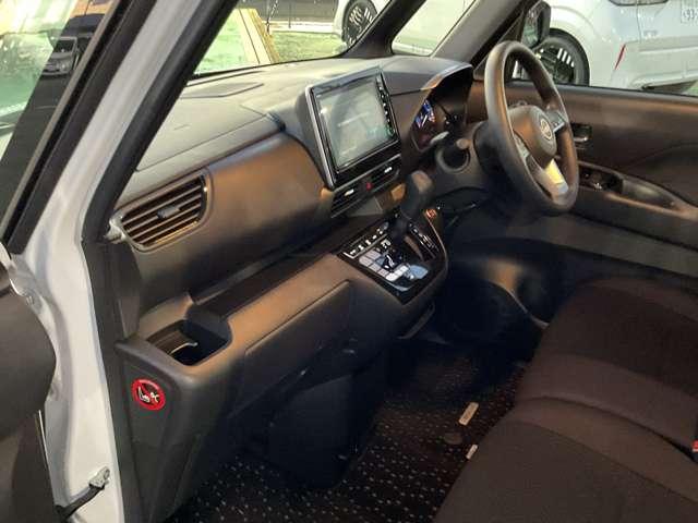 ルークス ６６０　ハイウェイスターＸ　ＭＭ２２３Ｄ－Ｌナビ　両側オートスライドドア　アイスト　衝突被害軽減ブレ－キ　車線逸脱警報装置　禁煙　ＥＴＣ　ＬＥＤ　スマートキー　パワーウィンドウ　ワンオーナー　カーテンエアバック　ドライブレコーダー　ナビＴＶ　バックカメラ　パワステ　キーフリ（6枚目）