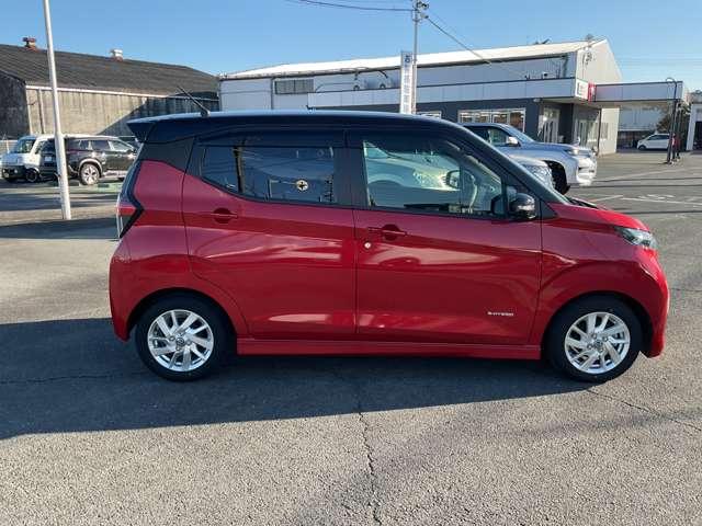 デイズ ６６０　ハイウェイスターＸ　プロパイロット　エディション　日産純正ナビ　ドライブレコーダー　ＥＴＣ　スマートキー＆プッシュスタート　ナビ　レーダークルーズ　ワンオ－ナ－　ＬＫＡＳ　パワーステアリング　点検記録簿　オートエアコン　メモリーナビゲーション　パワーウィンド　キーフリーシステム　ＡＢＳ（5枚目）