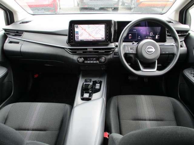 ノート １．２　Ｘ　日産純正ＭＪ３２０Ｄ－ＬナビＴＶ　バックカメラ　ＥＴ　リアカメラ　衝突被害軽減ブレ－キ　ＥＴＣ付　レーンアシスト　インテリジェントキー　ワンオーナー　ドラレコ　整備記録簿　ワンセグＴＶ　ＴＶナビ　サイドカーテンエアバック　メモリーナビ　パワーウィンドウ（4枚目）