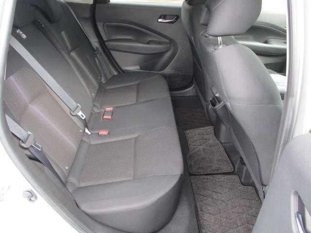 ノート １．２　Ｘ　日産純正ＭＪ３２０Ｄ－ＬナビＴＶ　バックカメラ　ＥＴ　リアカメラ　衝突被害軽減ブレ－キ　ＥＴＣ付　レーンアシスト　インテリジェントキー　ワンオーナー　ドラレコ　整備記録簿　ワンセグＴＶ　ＴＶナビ　サイドカーテンエアバック　メモリーナビ　パワーウィンドウ（18枚目）
